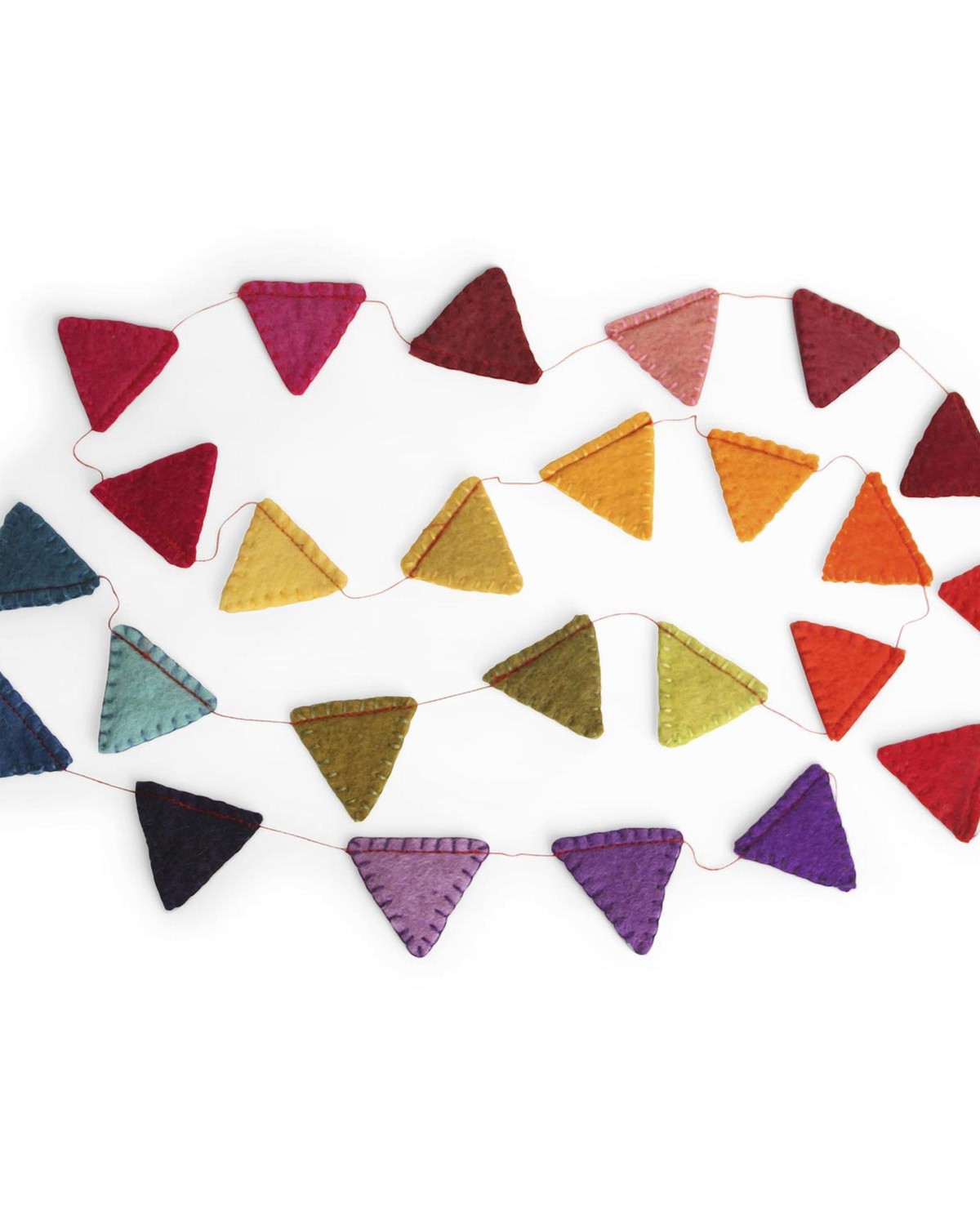 colored flags, garlands with colored flags,felted Christmas gifts, Christmas tree decorations, ornaments for Christmas trees,flies mushrooms in felt, mushrooms in felt, felted mushrooms,, sustainable Christmas, one pot & sif, one pot & sif, felt Christmas decorations, Christmas decorations in felt, felt from nepal, garland,