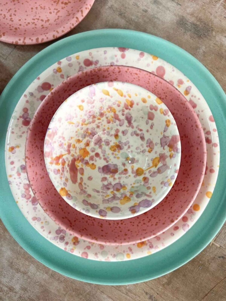 christian plate, confetti color rio, home decor, familiarna, remix by sofie, service, table setting, ceramics, handmade ceramics, plate, bowls