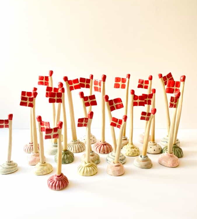 ceramic flags, clay flags, birthday flags, mia lindbirk flags, remix by Sofia