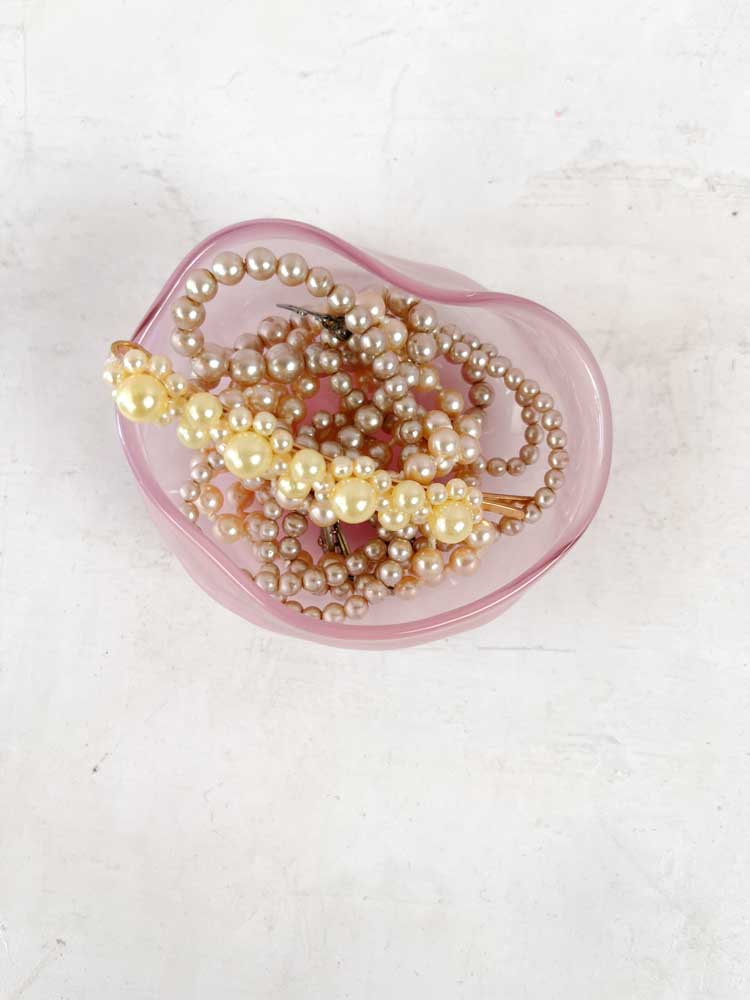 glass blow jewelry bowls, glass bowl for nips, remix by Sofia