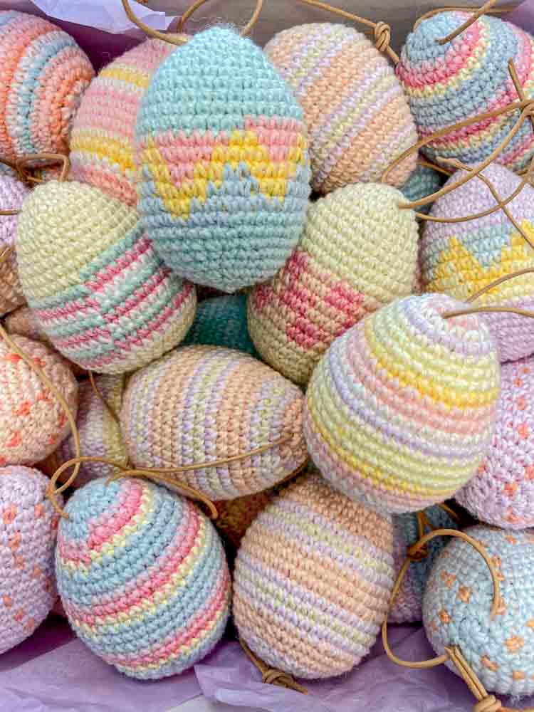 Easter eggs, Easter eggs, crocheted Easter eggs, cotton eggs, crocheted Easter eggs, Easter ornaments, handmade Easter ornaments.