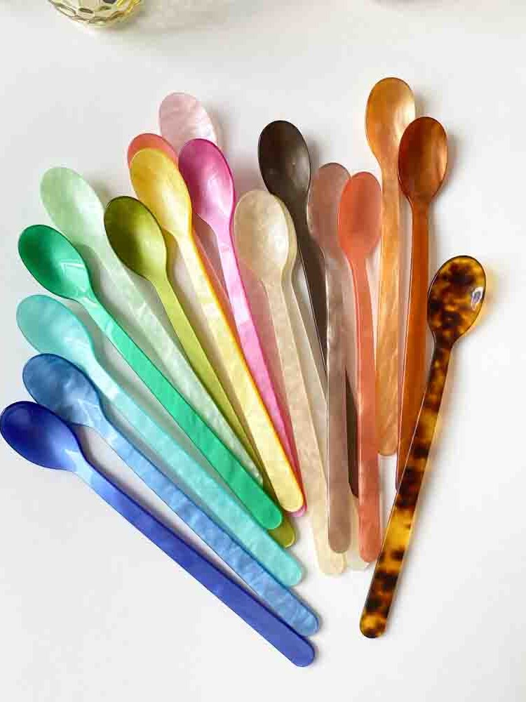 home söhne, spoons in color, colored edges, egg spoons, long drink spoons, tablespoon, salt spoon, tea spoon, remix by Sofia.