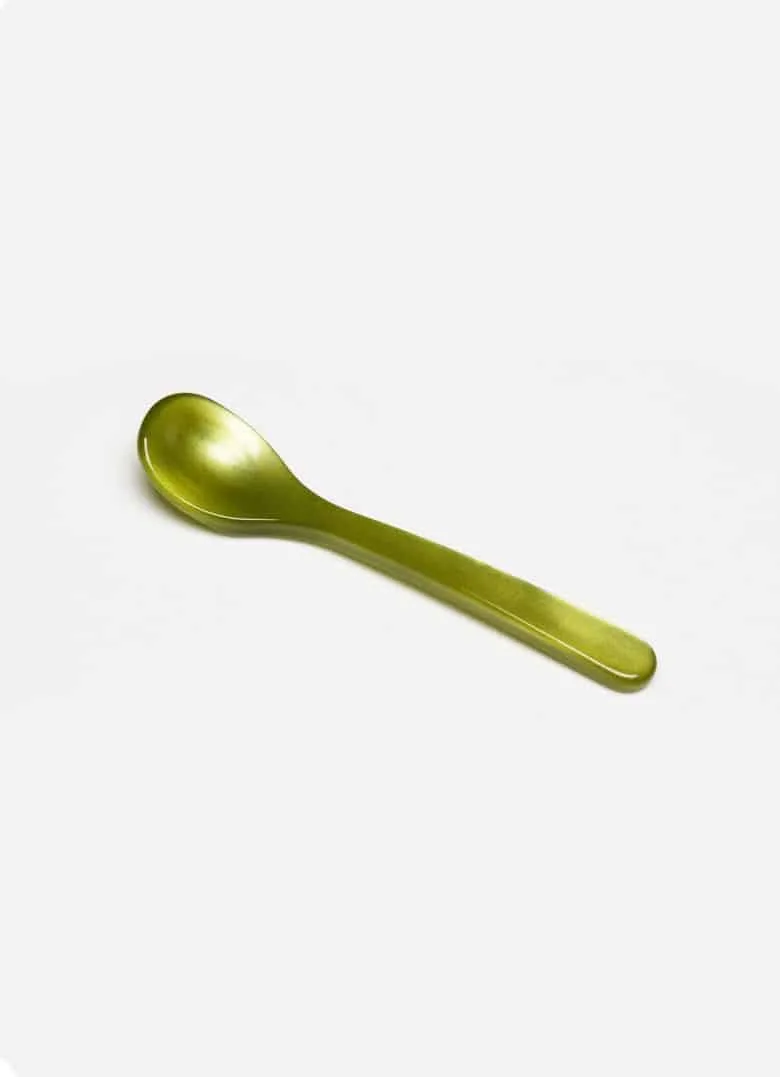 salty, hem söhne, g.f hem søhne, G. F home Schöne, spoonful of pink, plastic, egg spoon, breakfast table, table setting,