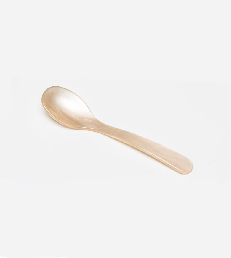 Egg spoon, home sohne, g.f home sohne, G. F home Schöne, spoon plastic, egg spoon, breakfast table, table setting,remix by sofie, spoon, egg spoon, cutlery, lilac, lilac, acrylic glass, cream, cream spoon,