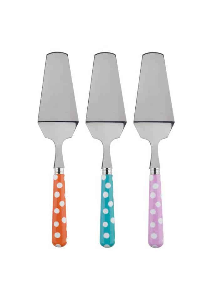 remix by sofie, sabre, French cutlery, French design, cutlery, kitchen, table setting, serving, cake tray.