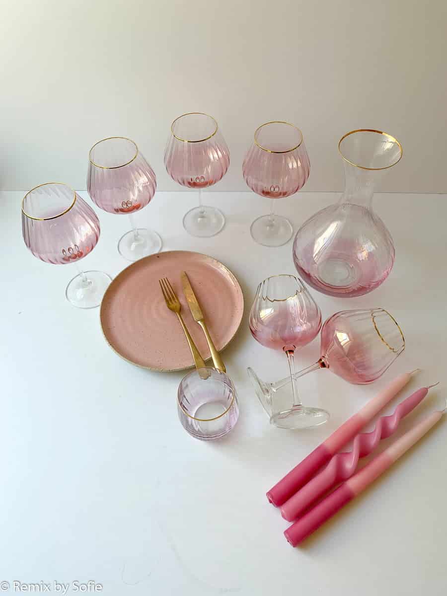 kate glass with gold edge green, wine glass, red wine glass, Burgundy glass