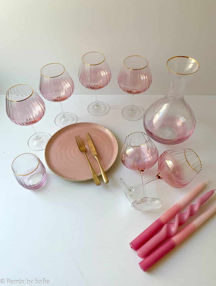 kate glass with gold edge green, wine glass, red wine glass, Burgundy glass