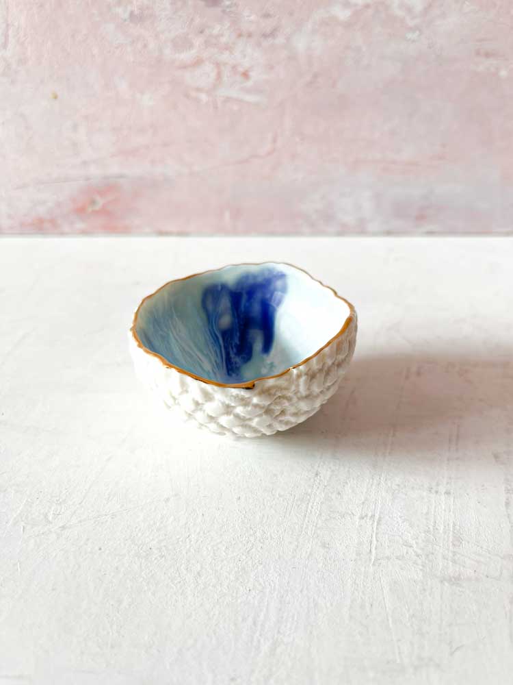 ceramic by mirabella, jewelry bowl, bowl for jewelry, handmade ceramics, jewelry bowl from ceramics by mirabella, large jewelry bowl, remix by sofie, decoration