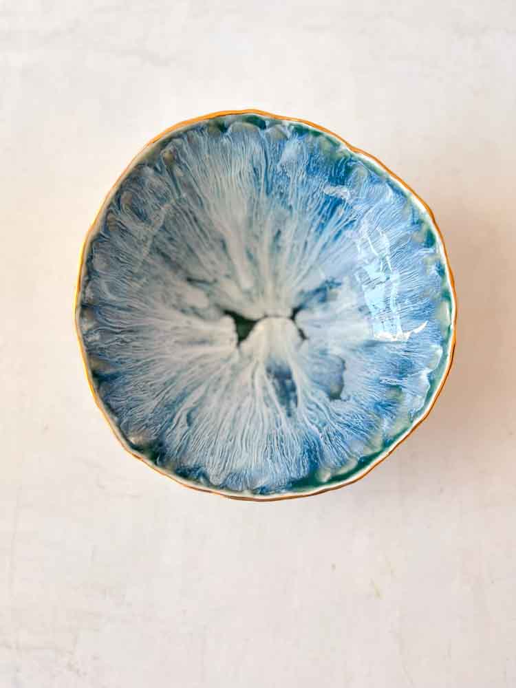 jewelry bowl, ceramic by miabella, jewelry bowl with gold edge, remix by sofie,