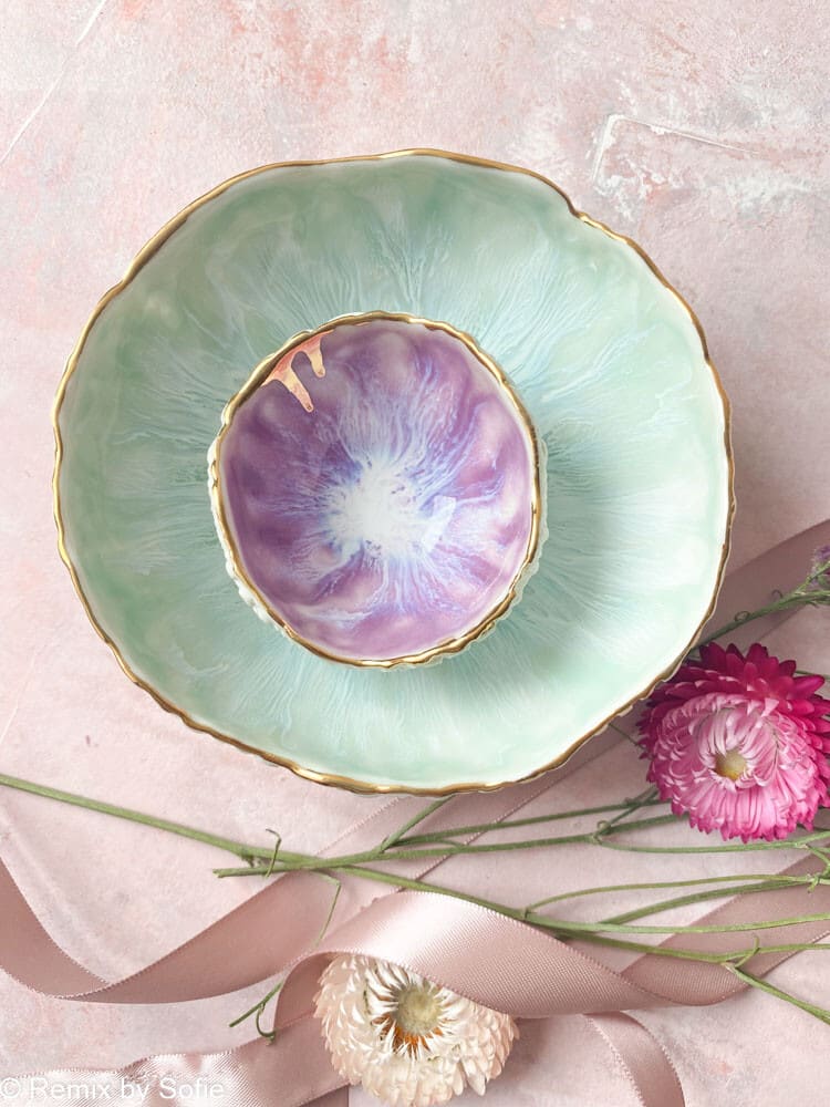 small jewelry bowl, small jewelry bowl, porcelain bowl, bowl in pastel colors, creamy by mirabella, remix by sofie,
