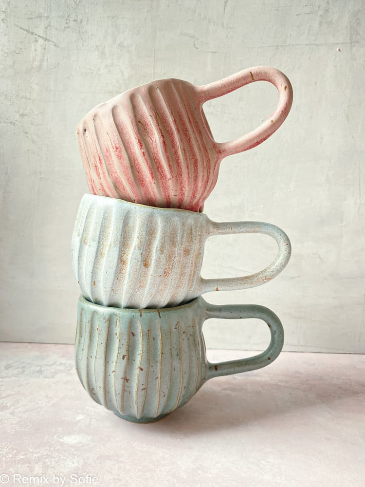 Nice cup with wide grooves in mint blue, cup in mint, ceramic cup, ceramic cups, yellow cup, remix by Sophie, mia lime birch.