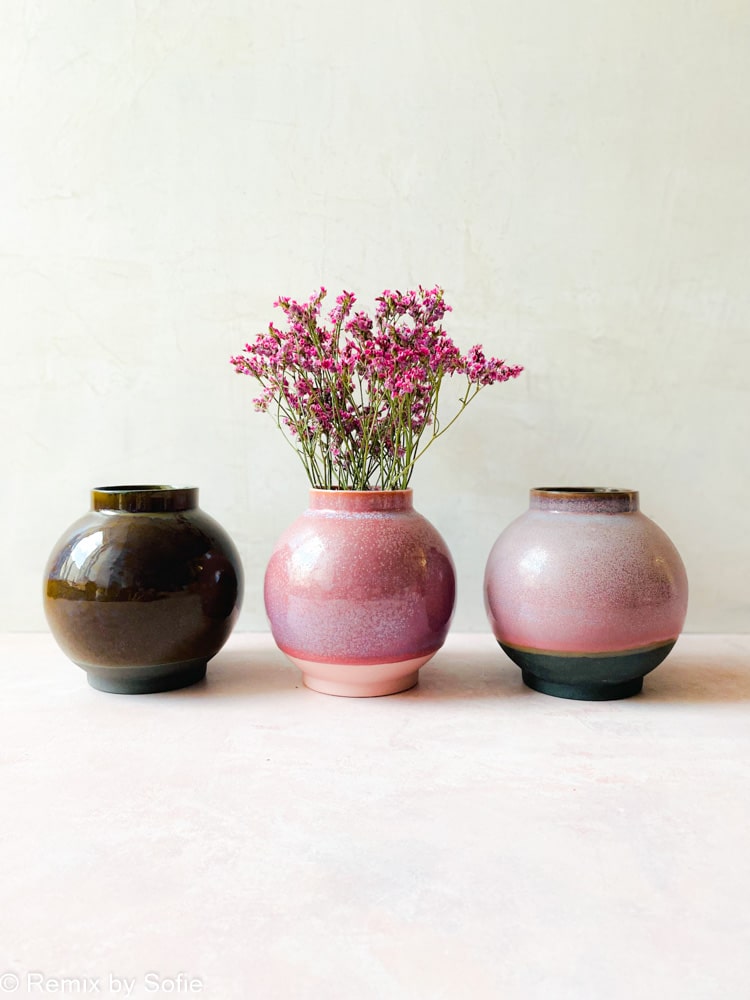 lena pedersen ceramics, ceramic vase, ceramic flowerpot, vase in ceramics, vase in porcelains, vase in dyestuffs, crystal glaze, vase in dark clay, remix by sofie