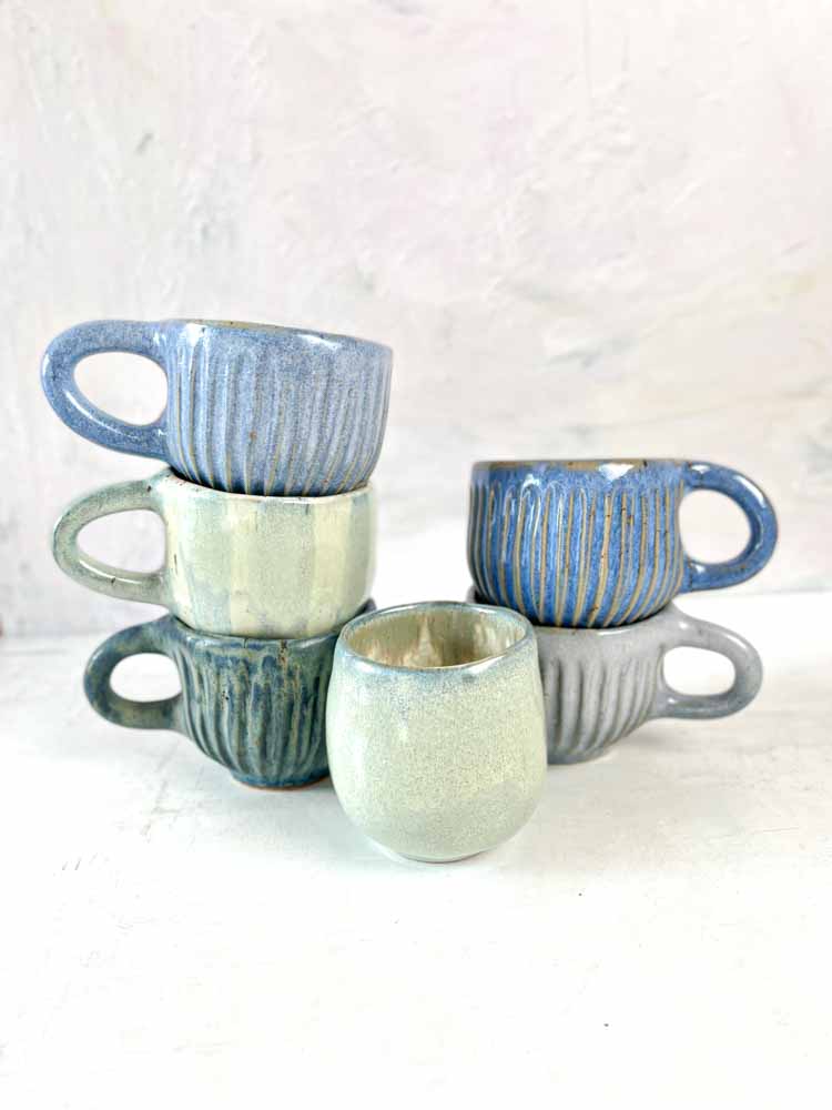 mia lindbirk, handmade cups, ceramic cup, cup, cup with handle, ceramic cups, handmade, made in denmark, design in denmark,