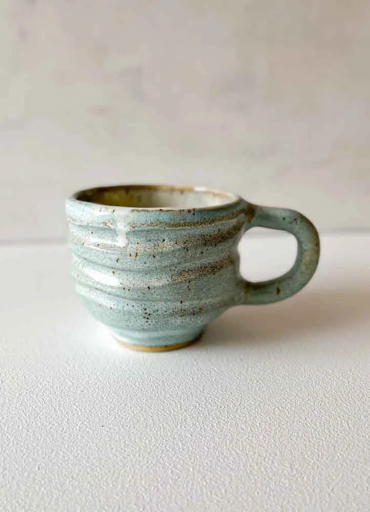 Hyggekop horizontal grooves in mint green