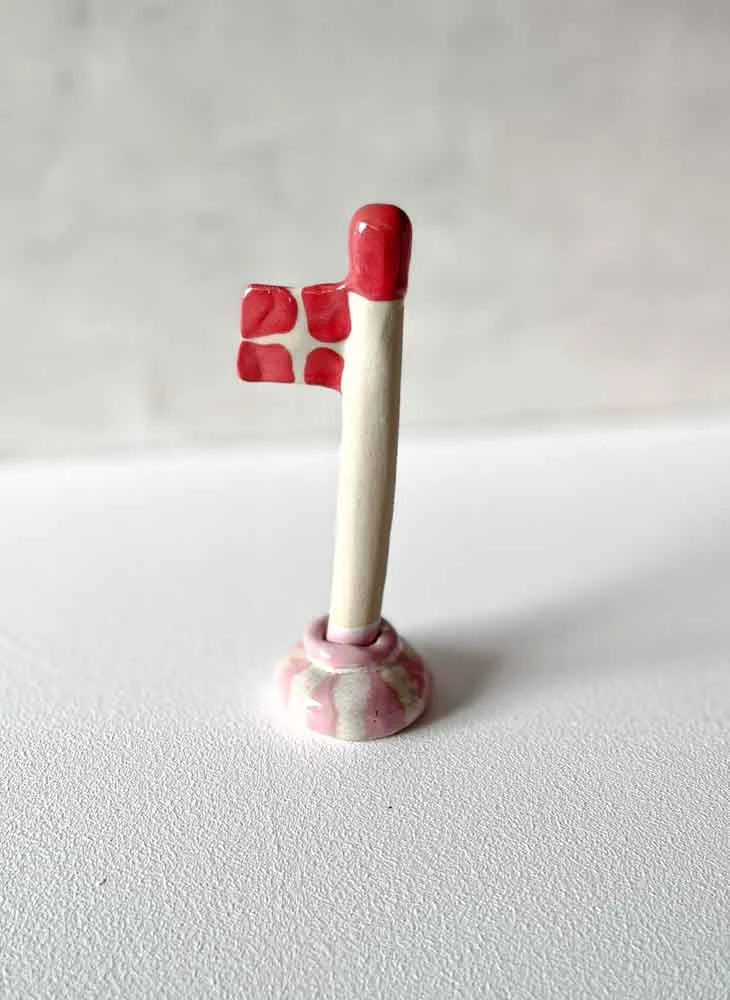 ceramic flags, clay flags, Danish flag, windblown Danish flag, ceramic flag, birthday flag, mia lindbirk flag, remix by Sofia.