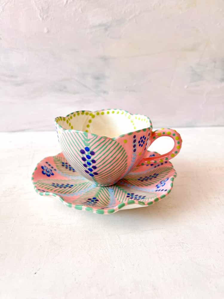 potterswork mahaba series, love series, drill cover, plates, bowls, small bowls, hand painted, pink, light yellow, potters work, remix by sofie, ceramics