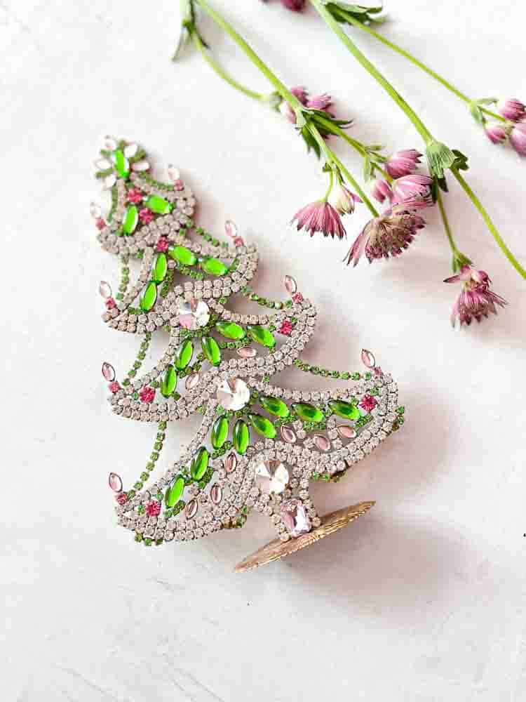 Christmas trees in rhinestone, rhinestone Christmas tree, rhinestone tree, Christmas tree in rhinestone, vintage Christmas tree, Christmas tree in vintage stone, vintage rhinestone, Christmas trees in stone, Christmas decorations,Christmas tree rhinstones,Christmas ornament, Czech christmastree, remix by sofie,rhinstensjul tree, christmas ornaments, vintage christmas, christmas tree from czech, czech christmas, glitter christmas, handmade christmas trees, christmas trees made in czech republic, remix by sofie