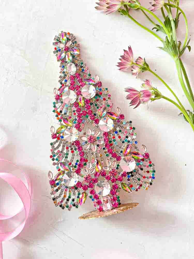 Christmas trees in rhinestone, rhinestone Christmas tree, rhinestone tree, Christmas tree in rhinestone, vintage Christmas tree, Christmas tree in vintage stone, vintage rhinestone, Christmas trees in stone, Christmas decorations,Christmas tree rhinstones,Christmas ornament, Czech christmastree, remix by sofie,rhinstensjul tree, christmas ornaments, vintage christmas, christmas tree from czech, czech christmas, glitter christmas, handmade christmas trees, christmas trees made in czech republic, remix by sofie