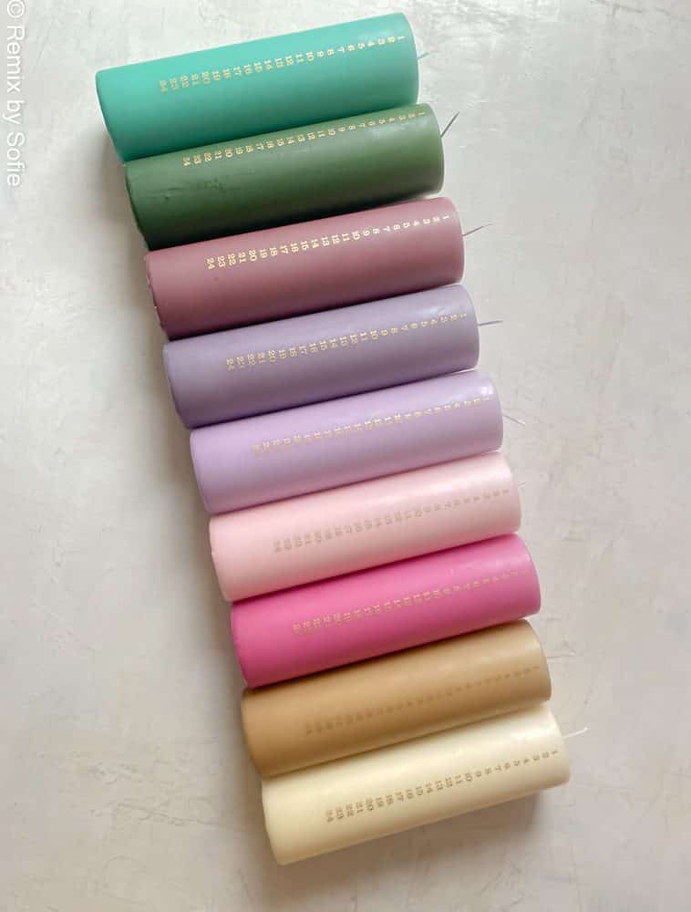 two-color calendar light, two-color calendar light, Christmas lights, colored lights, parrafine lights, steroidine lights, handmade lights, soot-free lights, calendar light, colored calendar light, date light, Christmas decorations, pastel lights, calendar light in pastel colors, remix by sofie