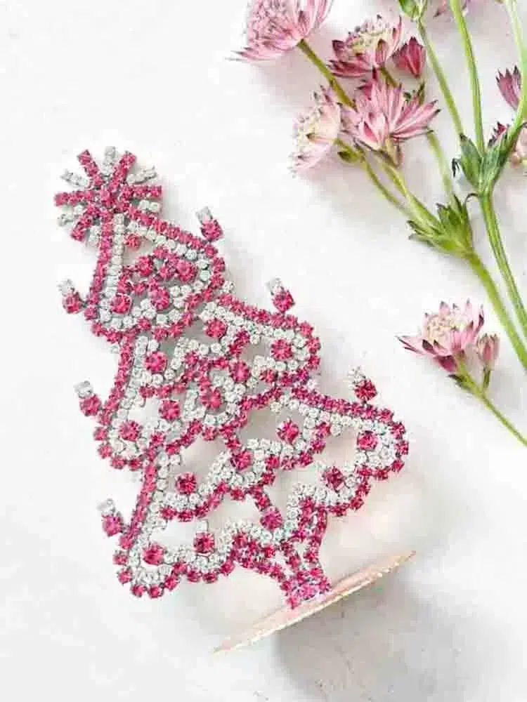 Christmas trees in rhinestone, rhinestone Christmas tree, rhinestone tree, Christmas tree in rhinestone, vintage Christmas tree, Christmas tree in vintage stone, vintage rhinestone, Christmas trees in stone, Christmas decorations,Christmas tree rhinstones,Christmas ornament, Czech christmastree, remix by sofie,rhinstensjul tree, christmas ornaments, vintage christmas, christmas tree from czech, czech christmas, glitter christmas, handmade christmas trees, christmas trees made in czech republic, remix by sofie