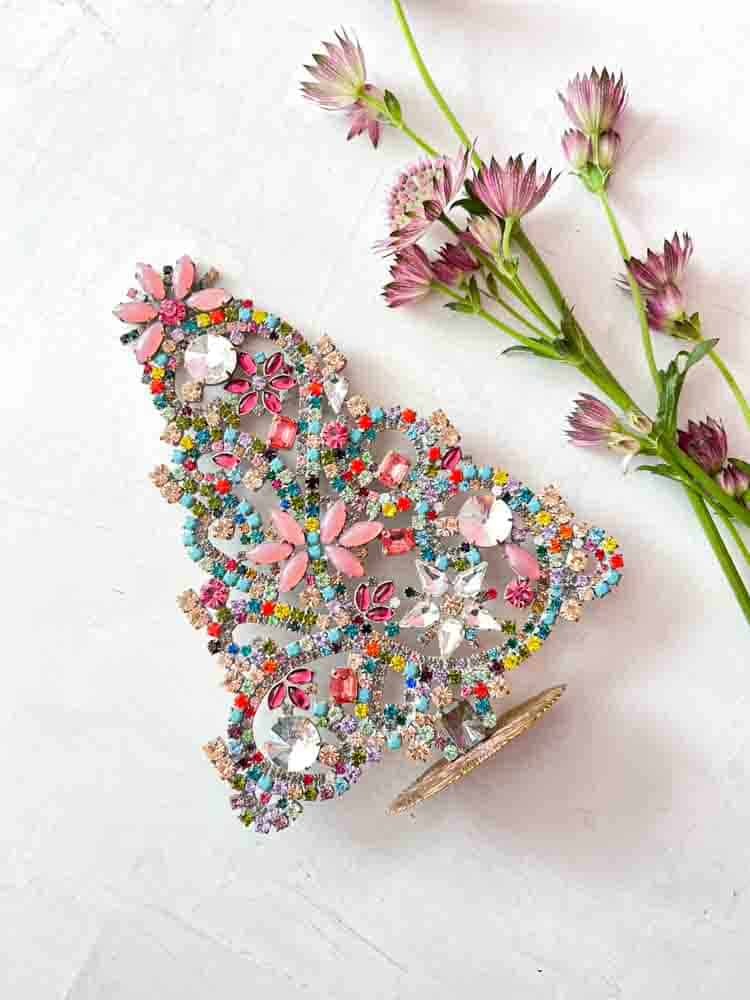 Christmas trees in rhinestone, rhinestone Christmas tree, rhinestone tree, Christmas tree in rhinestone, vintage Christmas tree, Christmas tree in vintage stone, vintage rhinestone, Christmas trees in stone, Christmas decorations,Christmas tree rhinstones,Christmas ornament, Czech christmastree, remix by sofie,rhinstensjul tree, christmas ornaments, vintage christmas, christmas tree from czech, czech christmas, glitter christmas, handmade christmas trees, christmas trees made in czech republic, remix by sofie