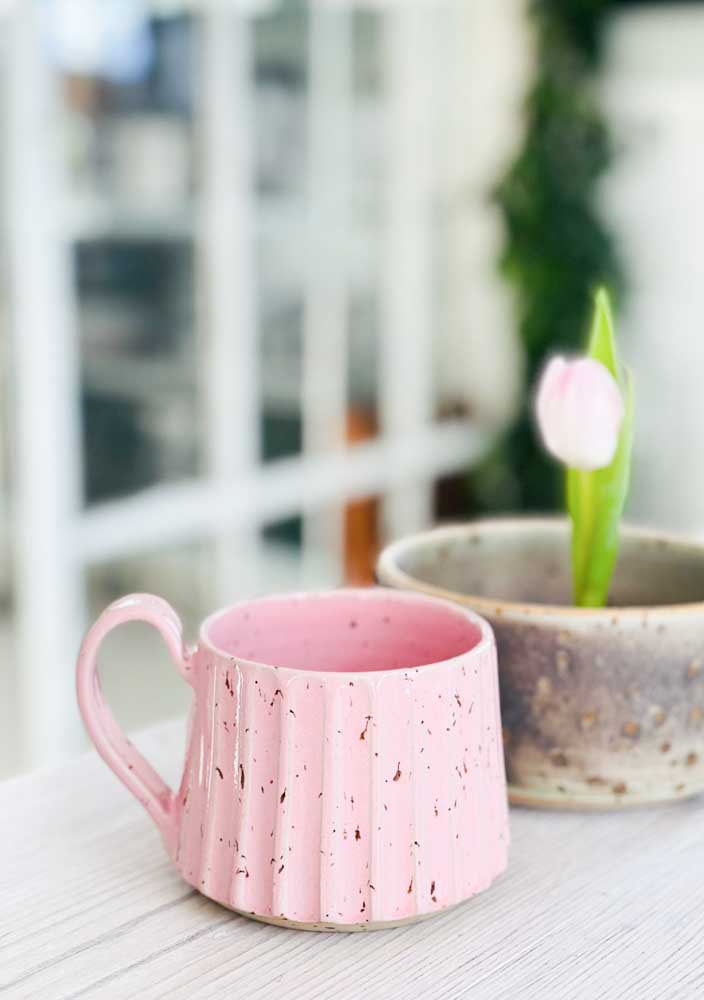 triné lise ceramic, grooved cup, cup, hand-turned cup, ceramic cup, tea cup, coffee cup, latte cup, cup with handle, triné lise ceramic, cappucino cup, stoneware cup, ceramic cup, mug,