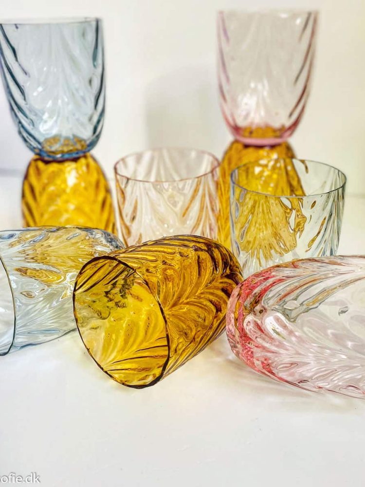 Anna von Lipa Mix & Match, Swan Glass, Wawe Glass, Harlequin Glass, Tumbler, Water Glass, Drinking Glass, Drinking Glass.