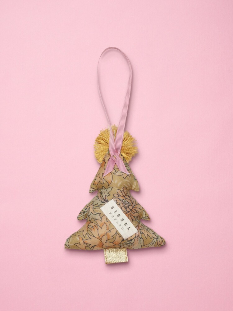 Christmas tree ornaments from sissel edelbo - spruce wood