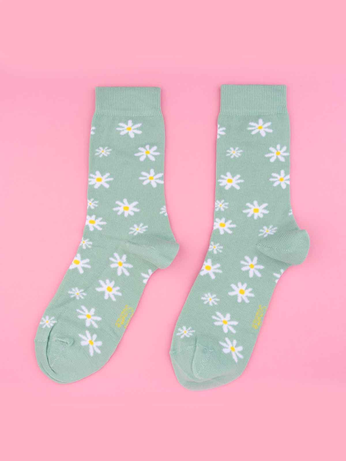 organic cotton socks with marguerites