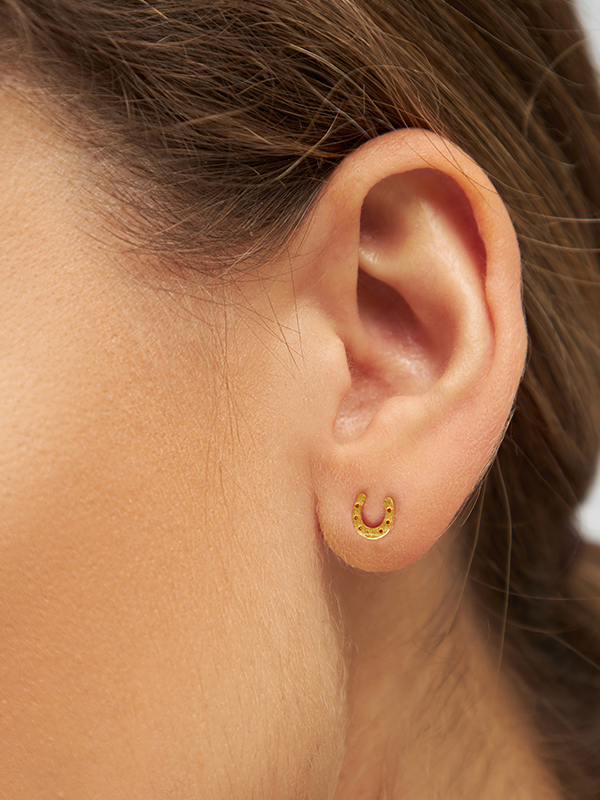 LULU COPENHAGEN, jewelry, earrings, earrings, horseshoe gold, remix by Sofia