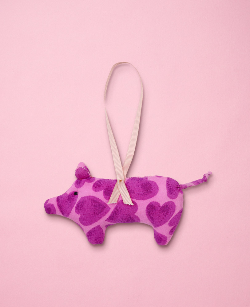 sissel noblebo Christmas ornaments - silk pig