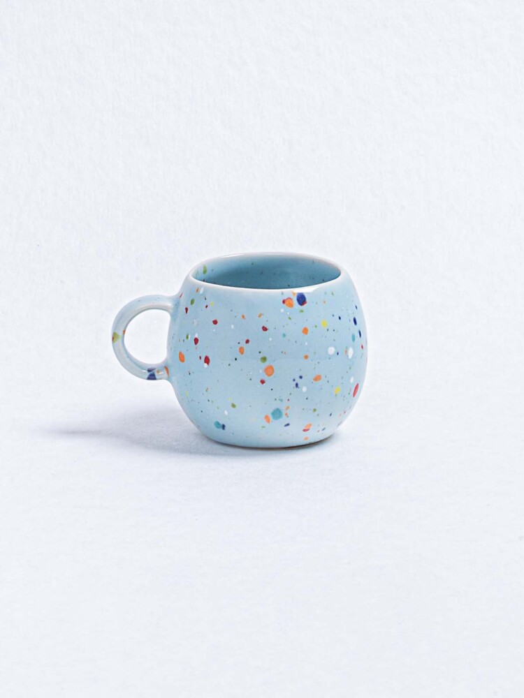 Cup with handle in blue with confetti - Egg Back Home