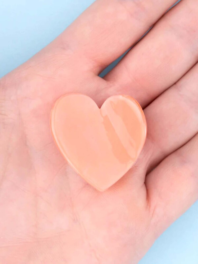 cou cou suzette hair clip with pink heart