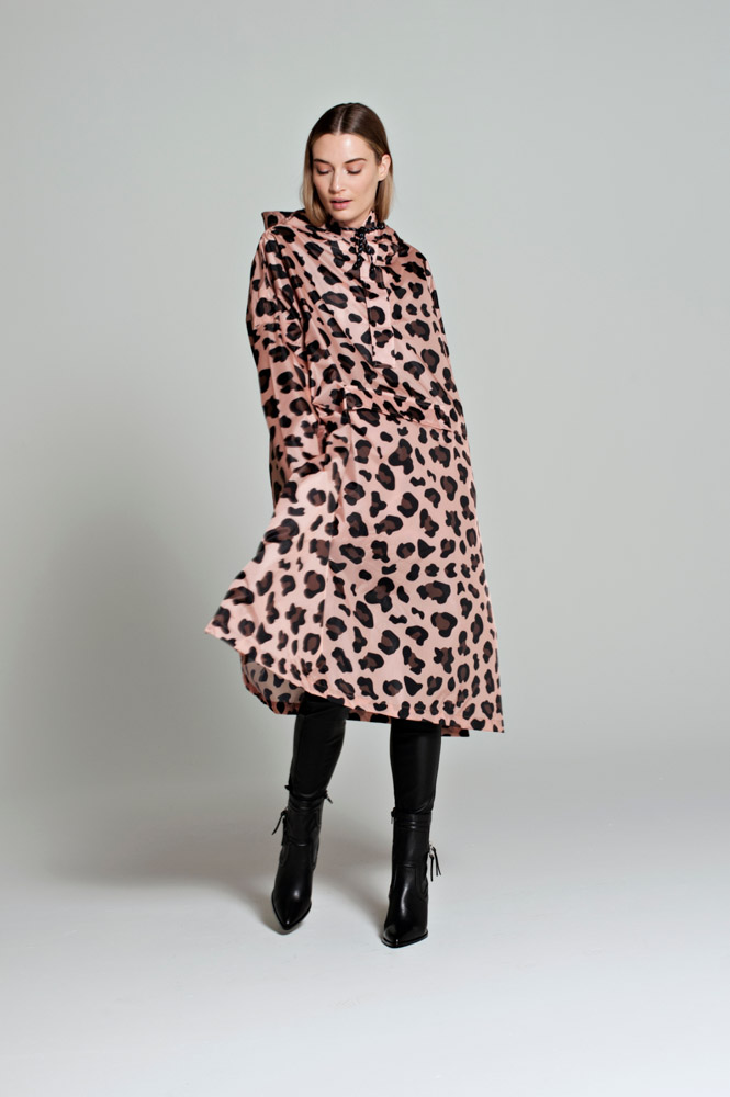 Rain ice rain poncho in recycled plastic pink panther with pink and brown