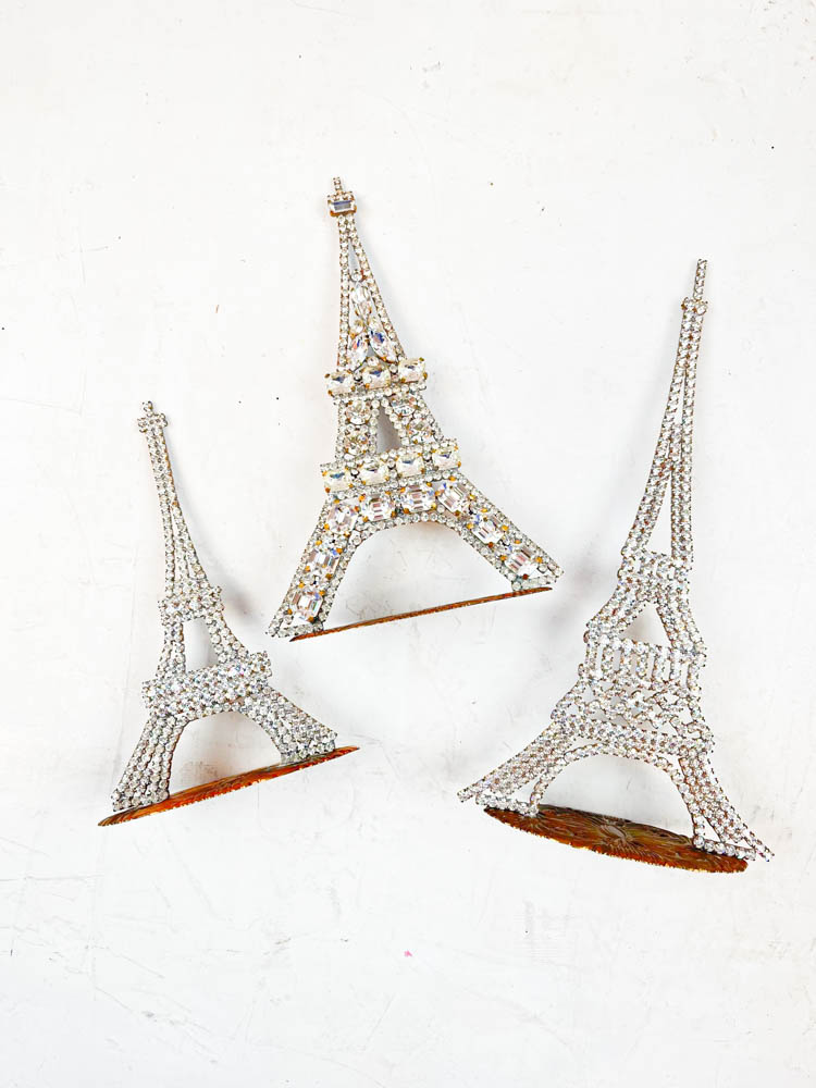 Eiffel tower in rhinestones