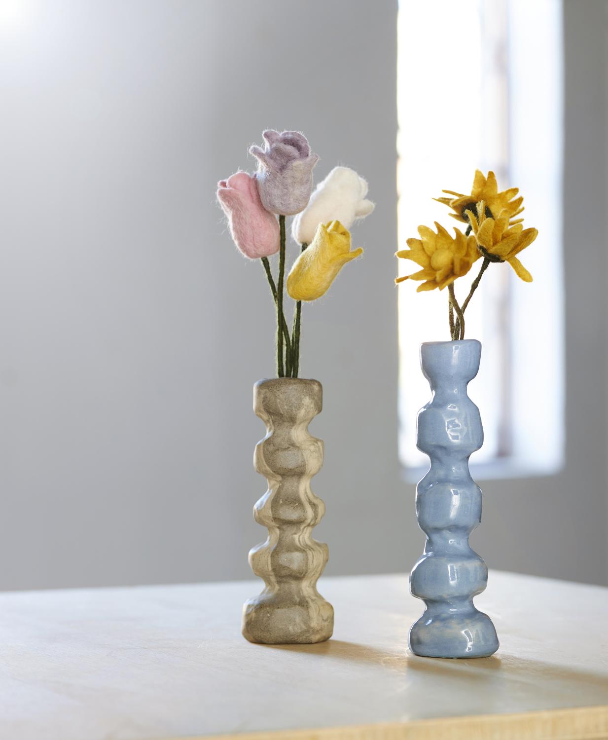 Aveva felt flowers