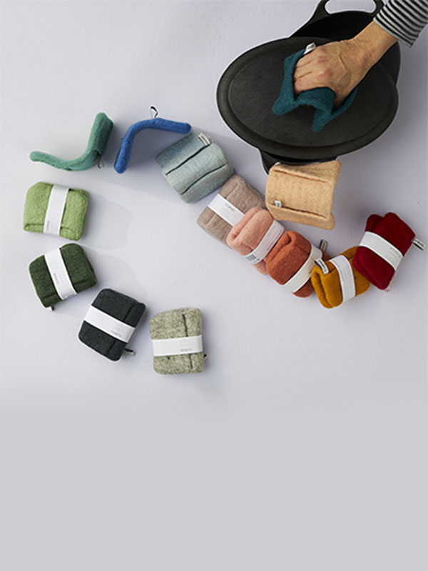 potholders in wool from Aveva