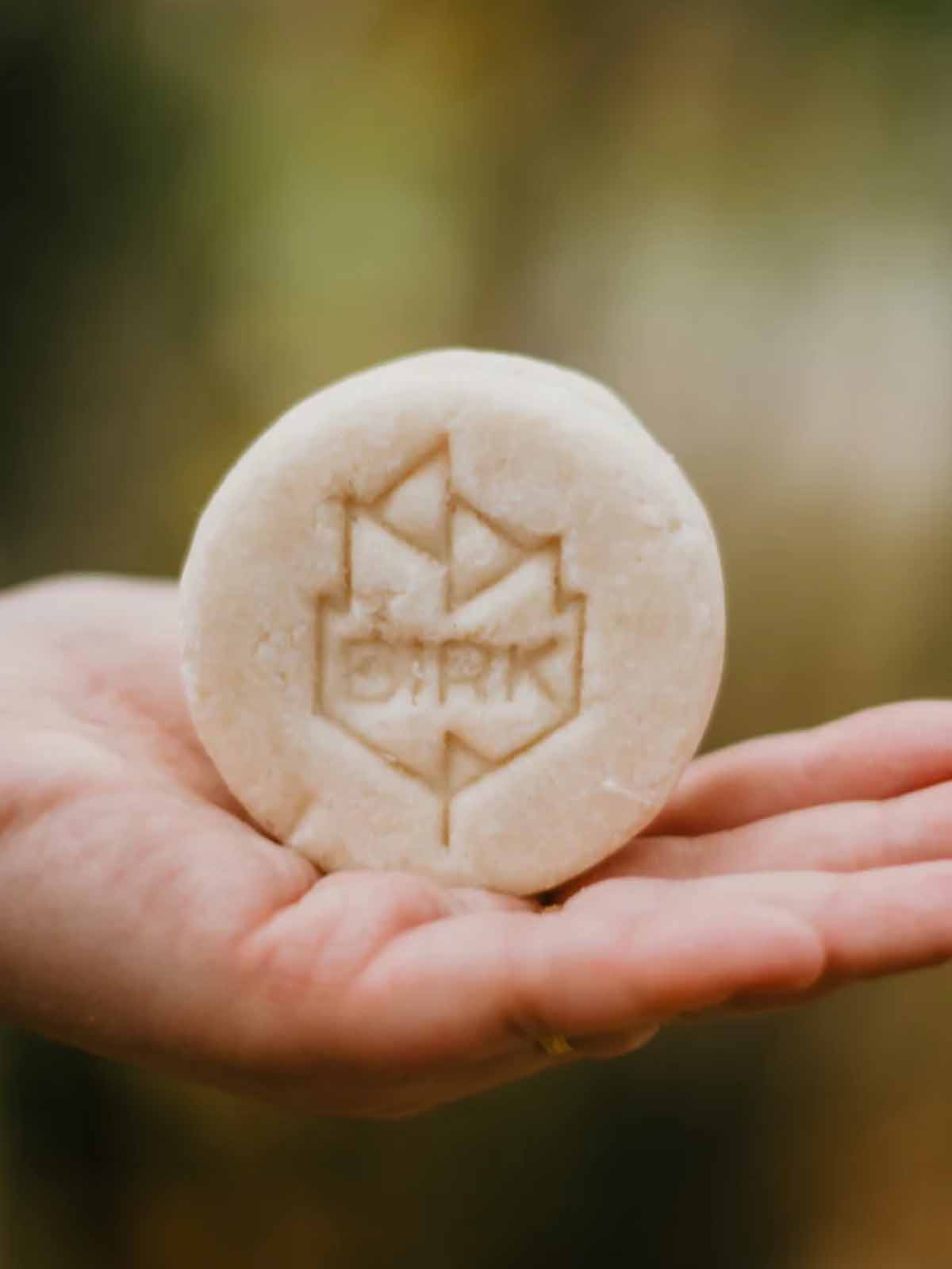 Shampoo bar - magic nut with scent (fine and treated hair)