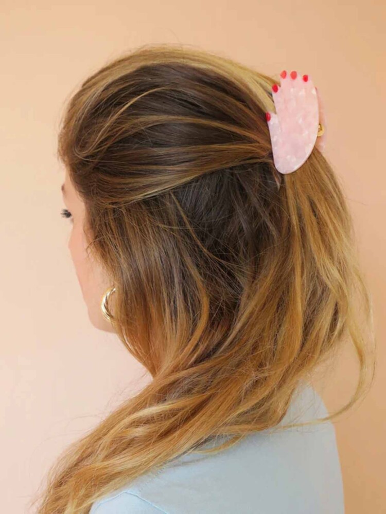 hair clip hands cou cou suzette