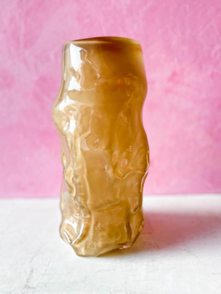 Mouth blown curl vase in opal from Marie Retpen