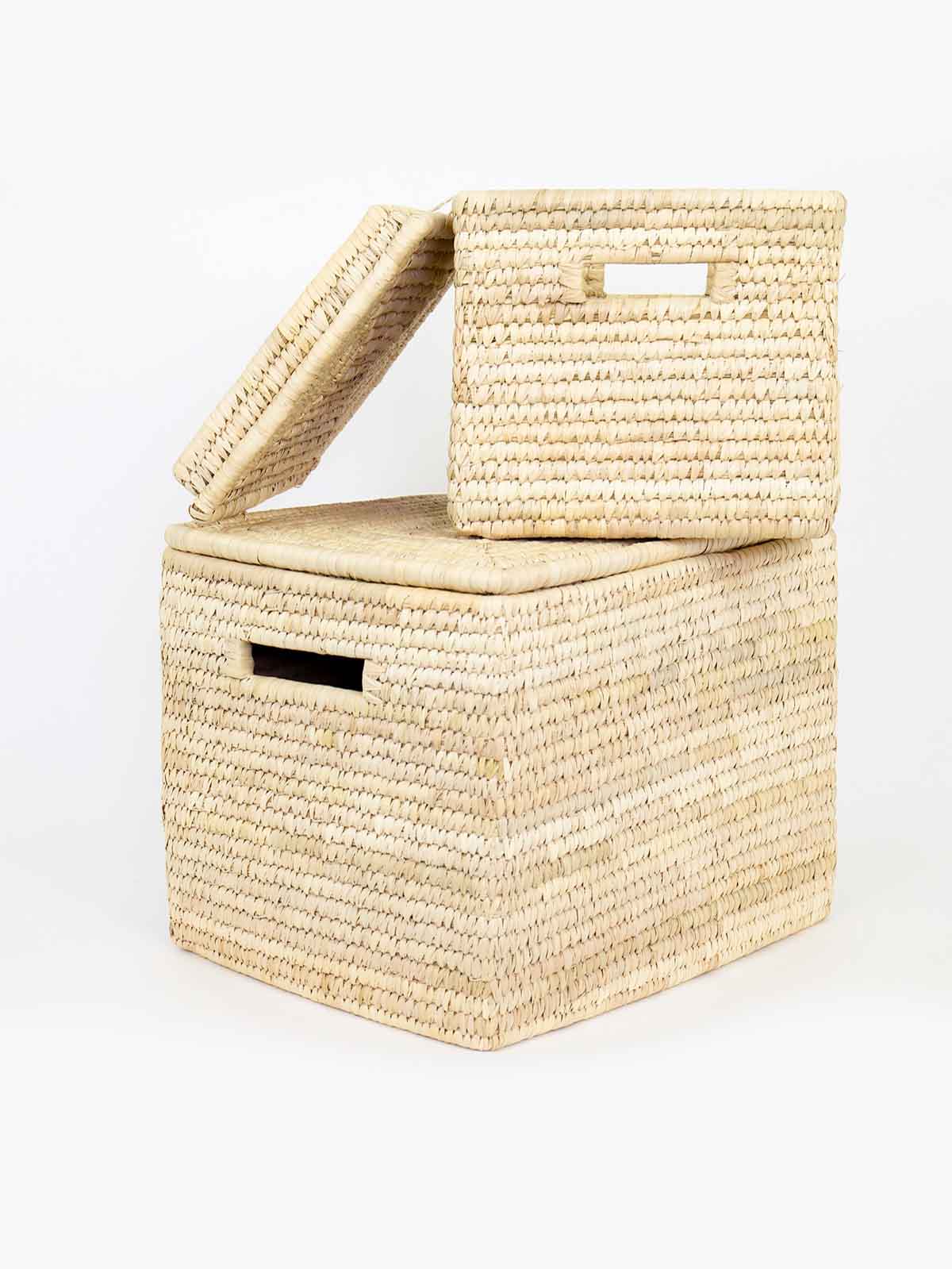 basket set in palm leaves 2 pieces