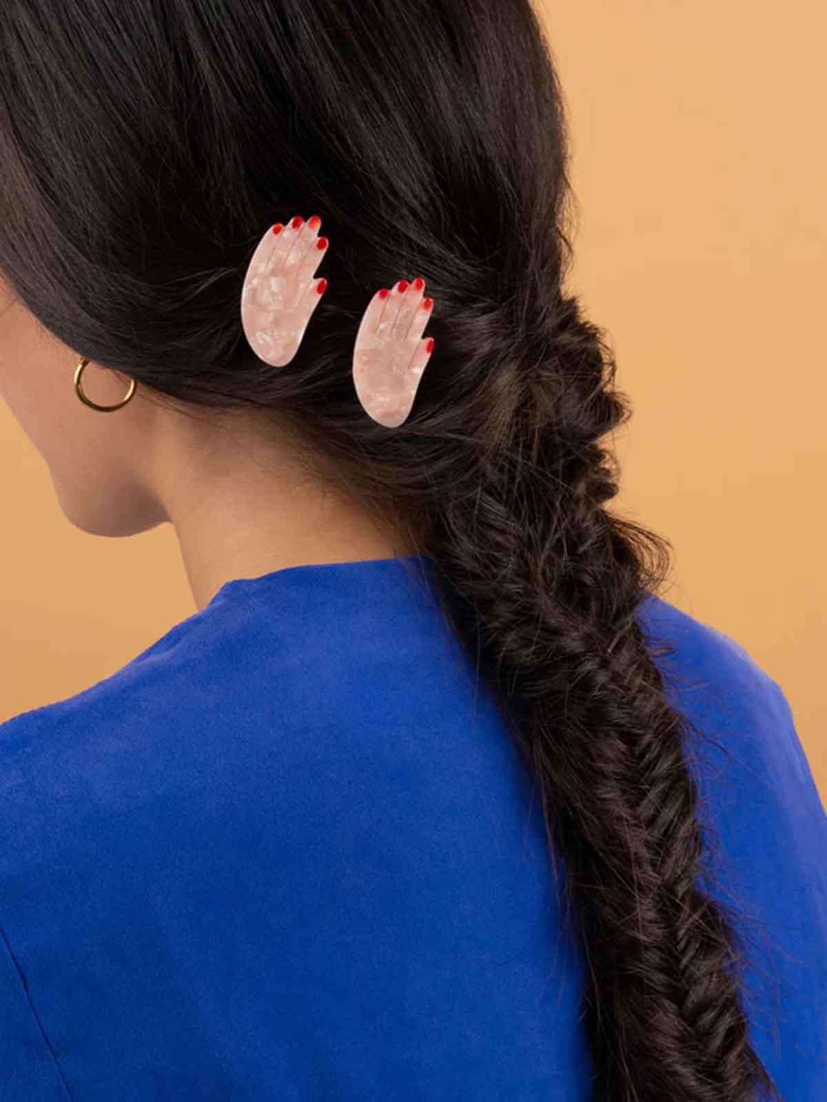 cou cou suzette hair clips with bright hands - remix by Sofia