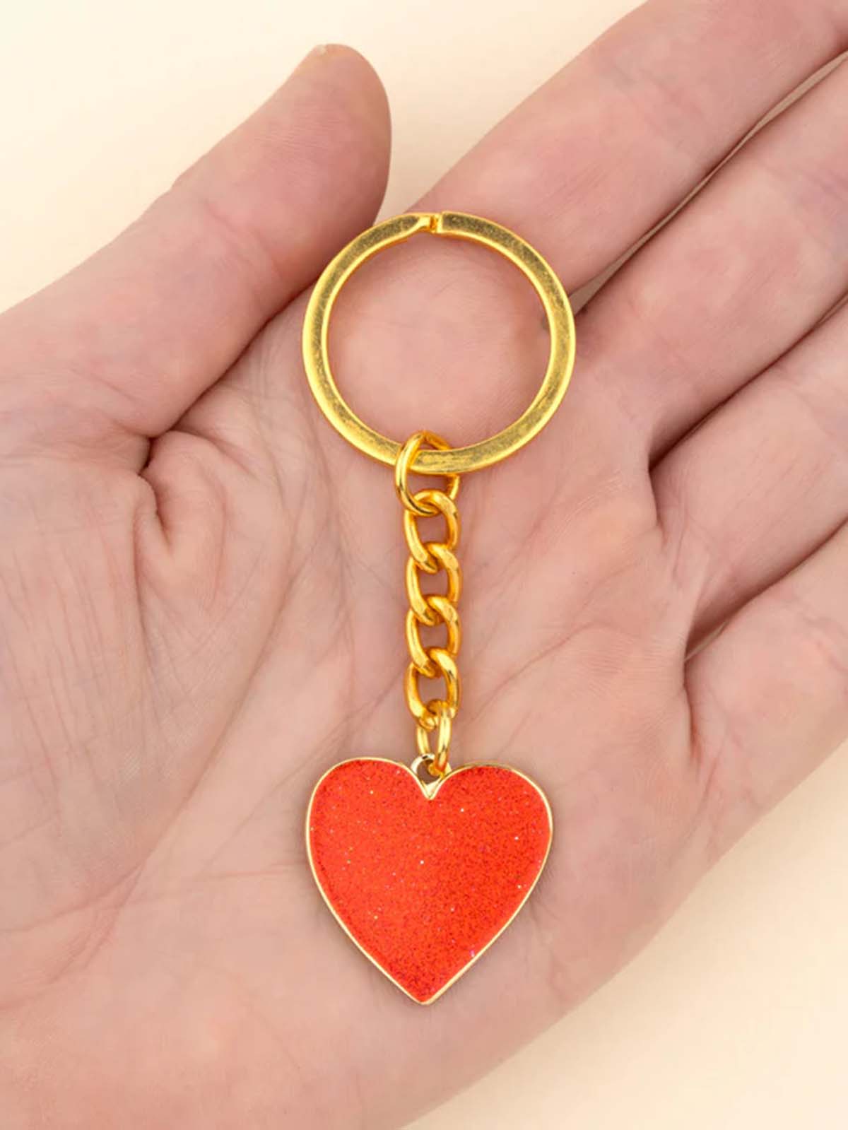 cou cou suzette keyring with a red heart - at remix by sofie