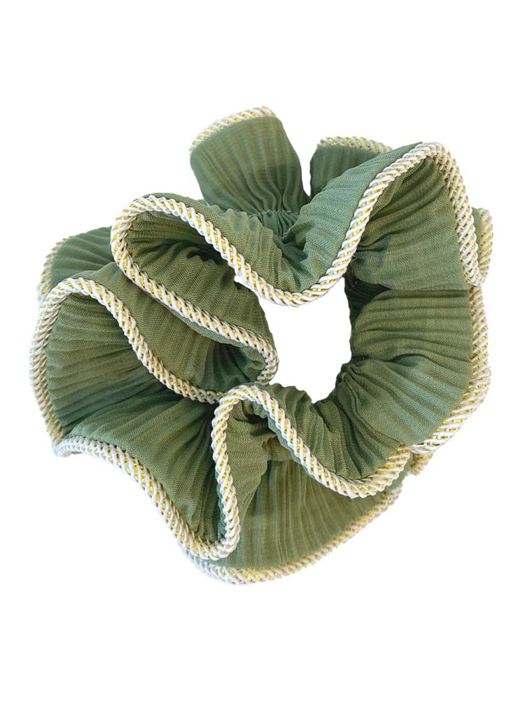 Lily Scrunchie - Sage primaryweb_web