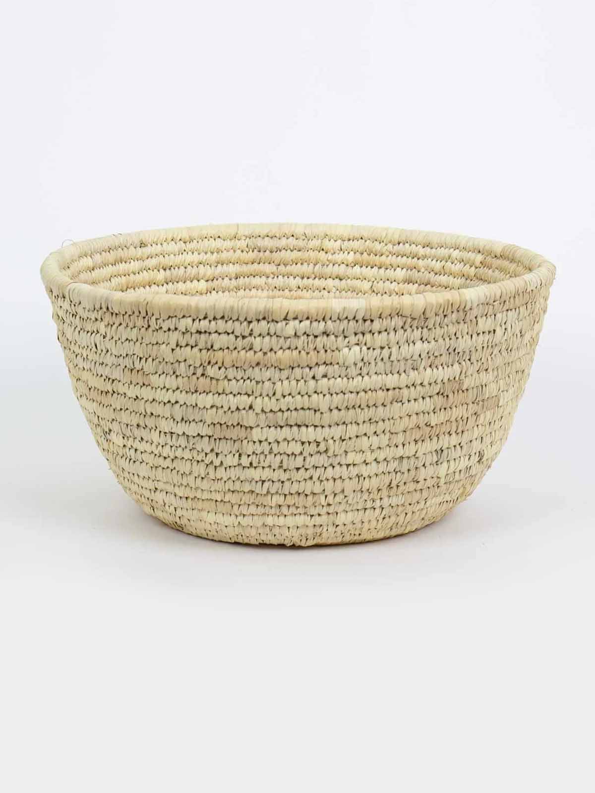 basket in palm leaves from Afroart