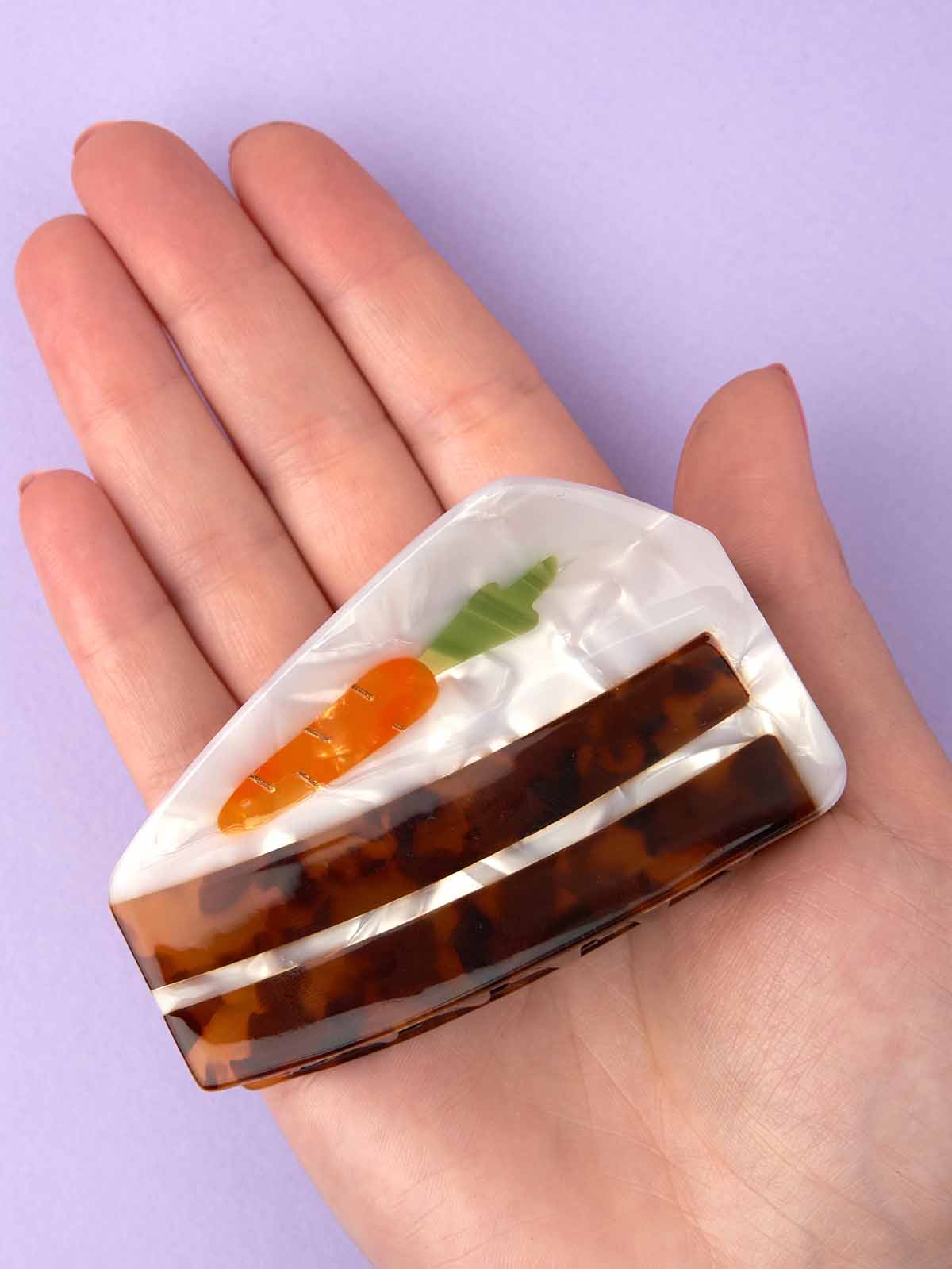 cou cou suzette hair clip carrot cake