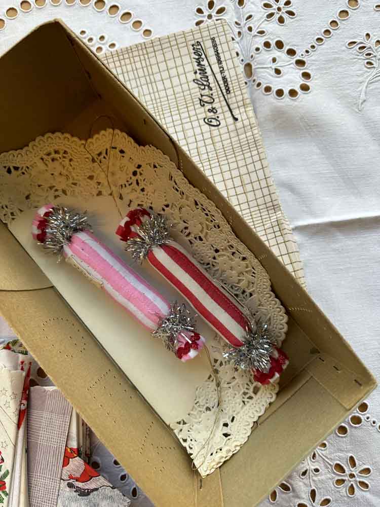 Christmas ornaments sissel noble bo
