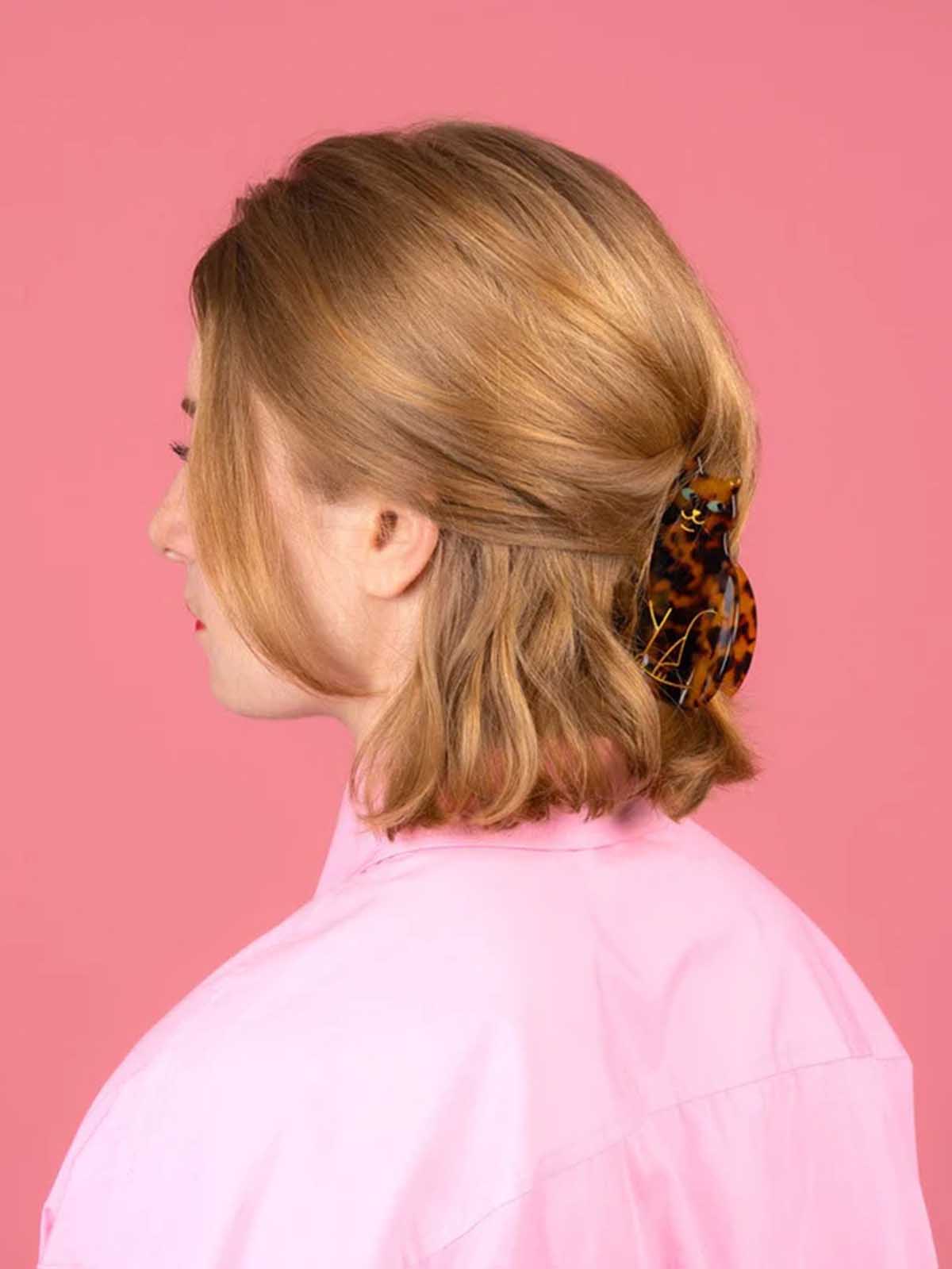 cou cou suzette hair clip cat Bengal in brown