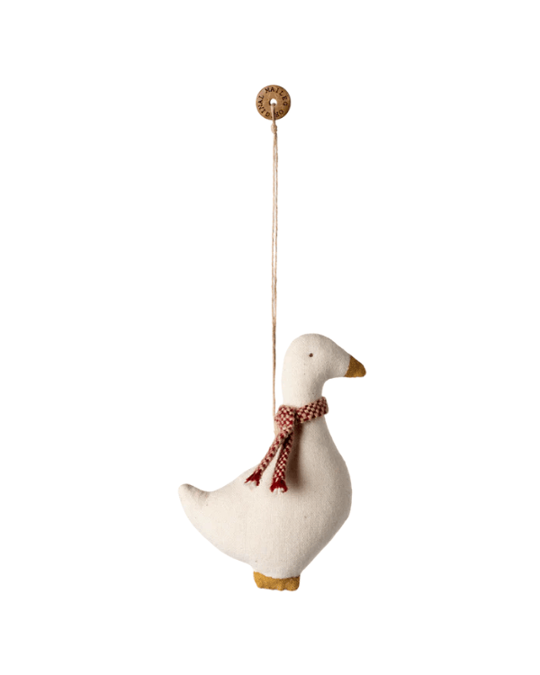 majestic goose in cotton