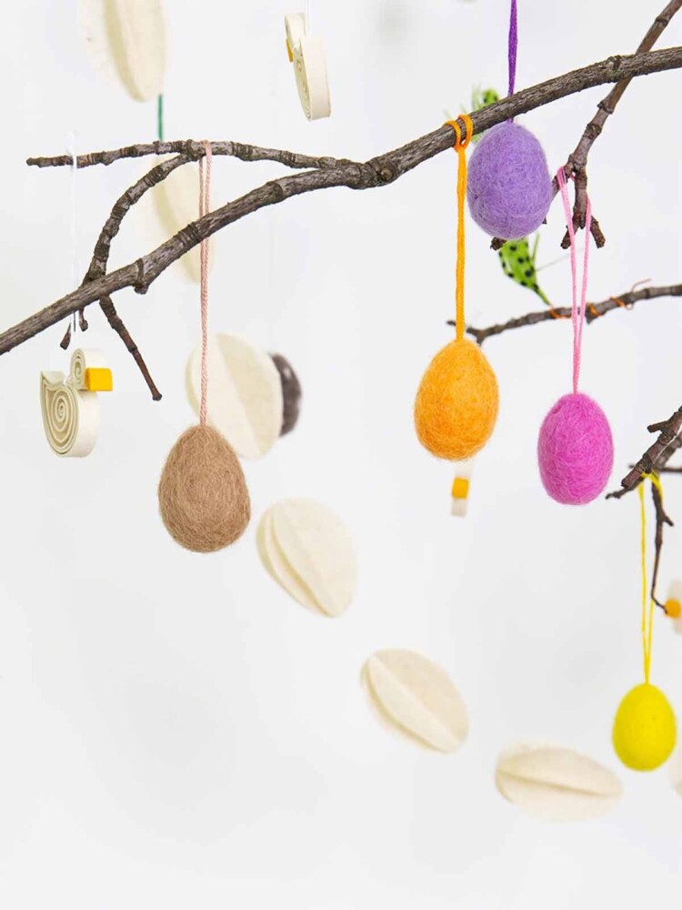 Afroart Easter eggs in felt